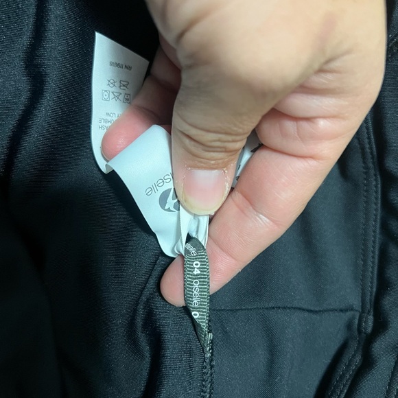 Oiselle long roga shorts - Picture 4 of 4